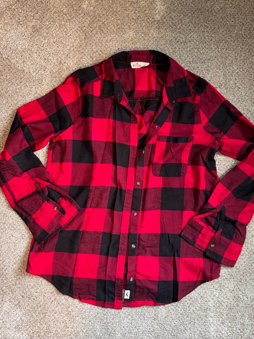 Hollister Red and Black Buffalo Plaid Button-Down Shirt Womens medium